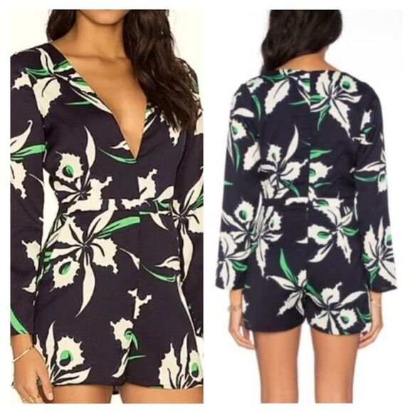 NWT Lucy Paris Navy Green Floral Romper Jumpsuit Size Small New - Picture 1 of 12